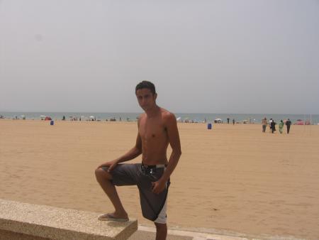 karim a la plage d'agadir